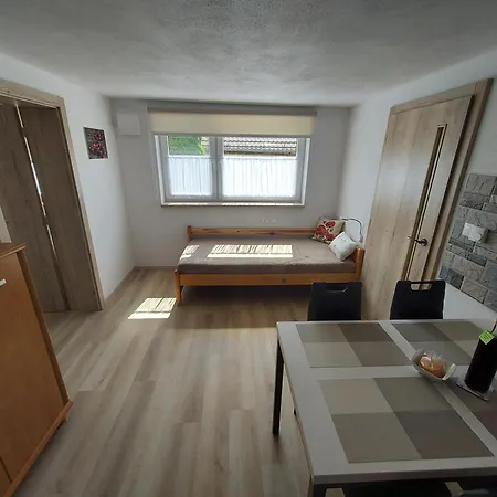 Apartment U Mna Doma, Bez Barier *
