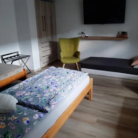 U Mňa Doma, Bez Bariér Lucatin