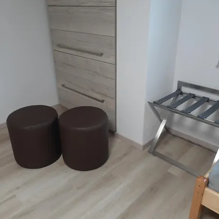 U Mna Doma, Bez Barier Apartment *